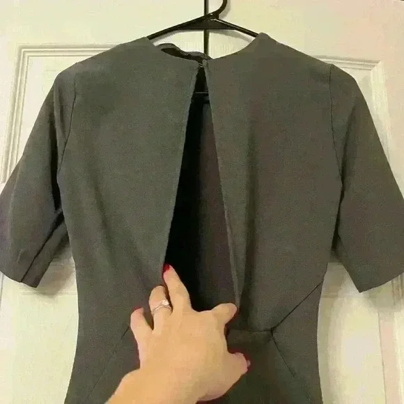 H&M dress  - Picture 4 of 5